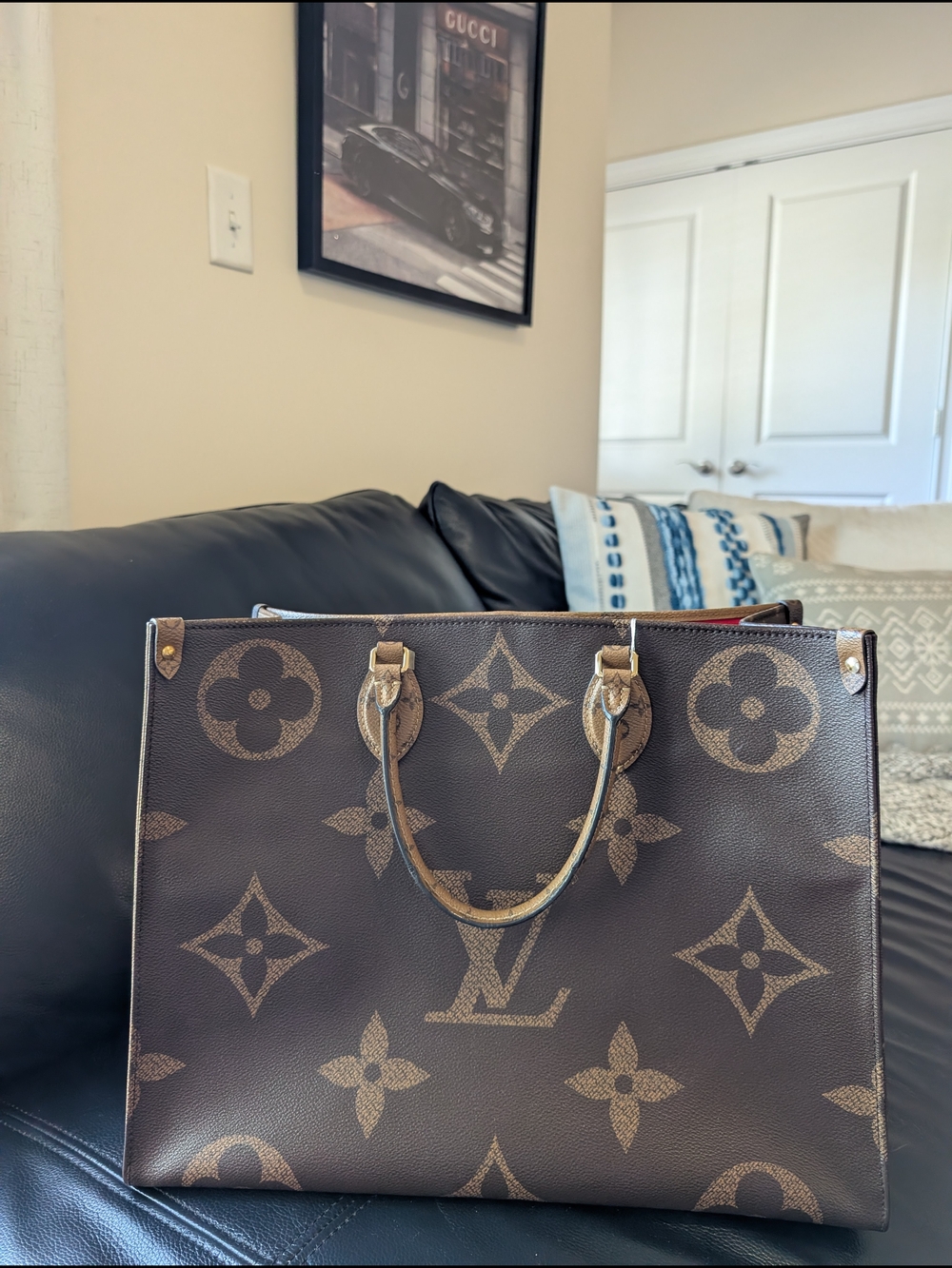 Louis Vuitton OnTheGo GM